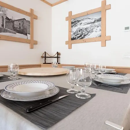 Milano 26 דירה בורמיו